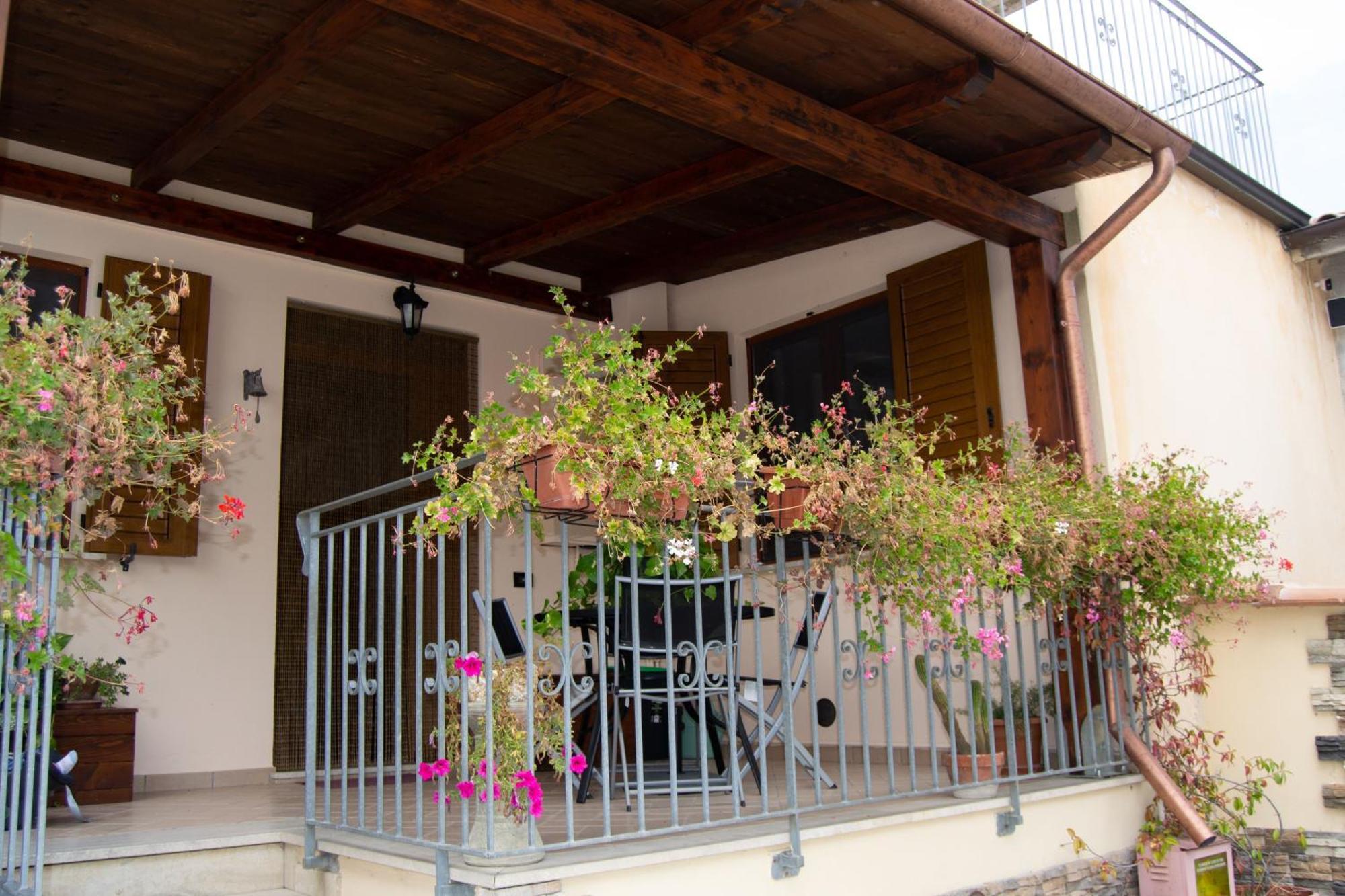 דירות נוצ'רה אומברה Residenza Il Conte מראה חיצוני תמונה